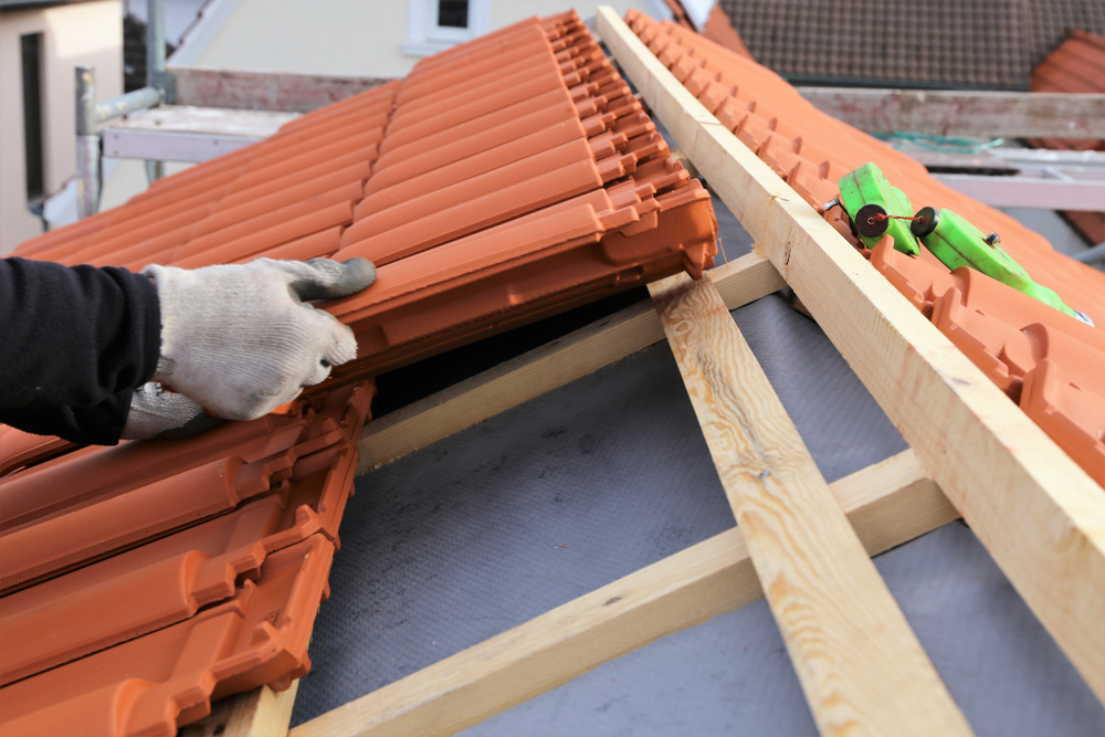 New,Roof,Covering,In,Progress